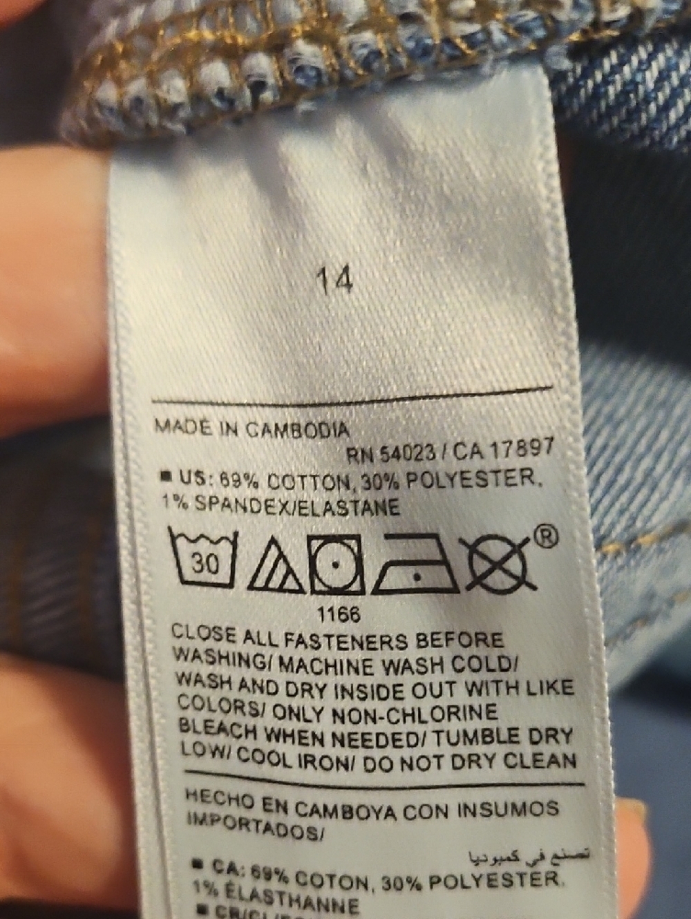 Old Navy High Rise WOW Medium Blue Rolled-Hem Denim Shorts - Picture 12 of 16